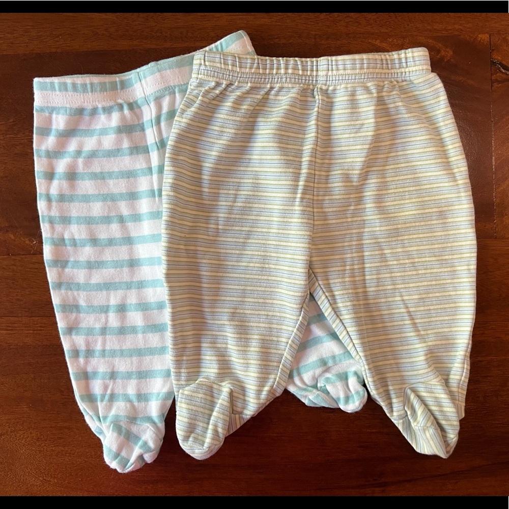 Two pairs of footed baby pants, size 0-3 months